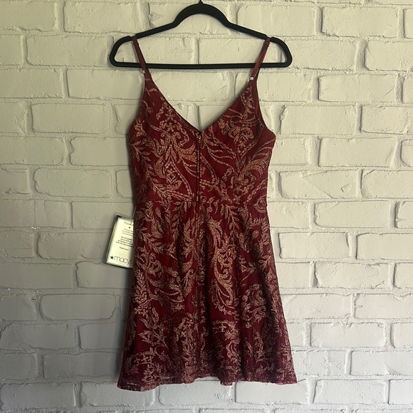 NEW Spechless Red Bustier Mini Dress Cocktail size 9 - Picture 3 of 7